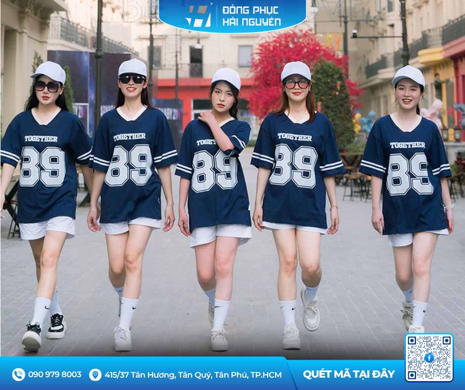 Áo thun team building form rộng